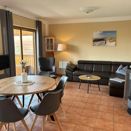 Naturcamp بيت للعطل *